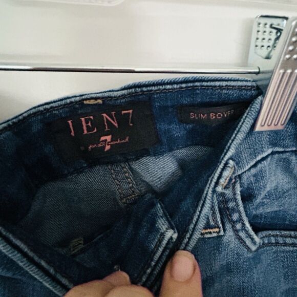 7 For All Mankind Jen 7 Slim Boyfriend Jeans Size 8 Medium Wash Denim - Picture 3 of 6